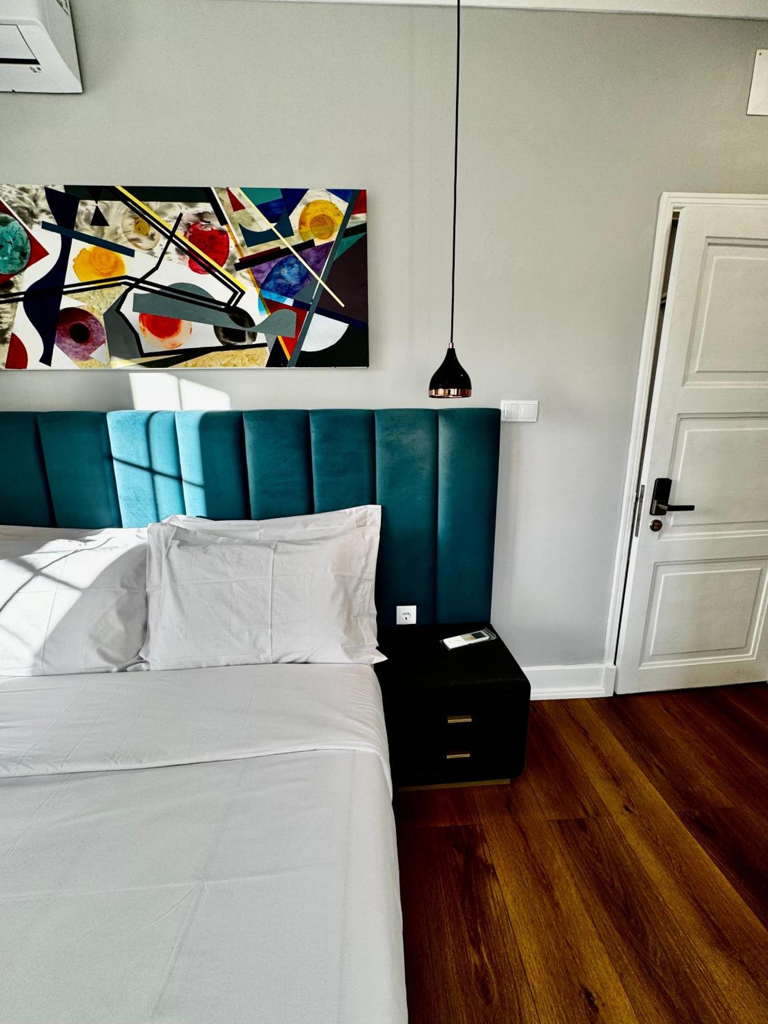 Relax And Explore Lisbon Suites And Rooms Bagian luar foto